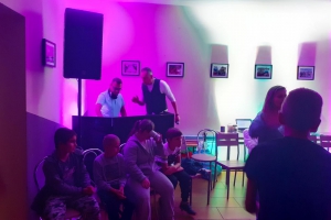 dzieci ze Szkoły Specjalnej w Żywcu podczas zabawy