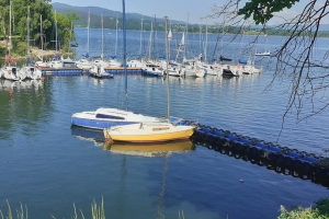 widok na przystań Halny